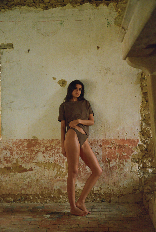 Tanga intemporel - Marron